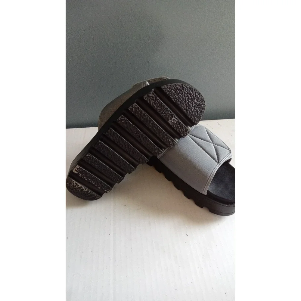 Koi Footwear‎ Grey Quilted Platform Slide Sandals Adjustable Strap Mens Womens